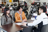 当店ではバイク保険（任意保険）をおすすめしています。